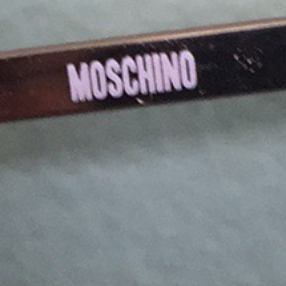 Moschino Oversized Sunglasses - Picture 8 of 12